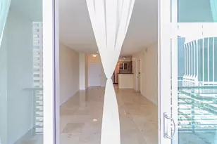 335 S Biscayne Blvd, Miami, FL 33131 - Photo 53