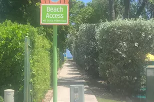 1760 Bel Air Ave, Pompano Beach, FL 33062 - Photo 7