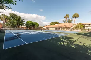 811 W Oakland Park Blvd, Oakland Park, FL 33311 - Photo 29