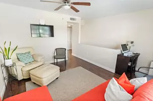 811 W Oakland Park Blvd, Oakland Park, FL 33311 - Photo 19