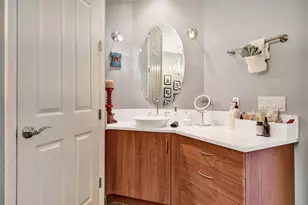 2601 NE 14th Ave, Wilton Manors, FL 33334 - Photo 25