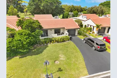8569 Casa Del Lago, Boca Raton, FL 33433 - Photo 1