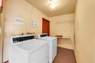 8861 Sunrise Lakes Blvd, Sunrise, FL 33322 - Photo 33