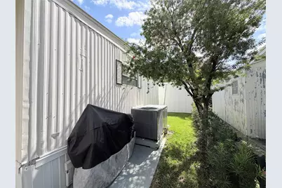 5221 SW 25th Avenue, Fort Lauderdale, FL 33312 - Photo 19