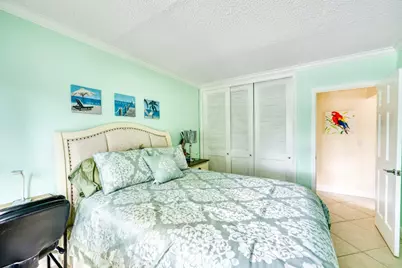 625 Orton Avenue #16, Fort Lauderdale, FL 33304 - Photo 11