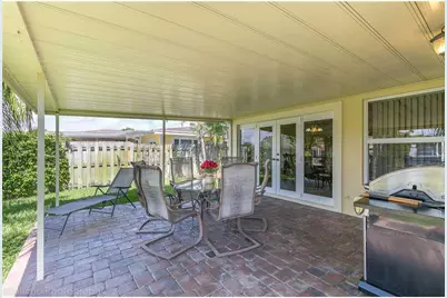 160 SE 12th Street, Pompano Beach, FL 33060 - Photo 19