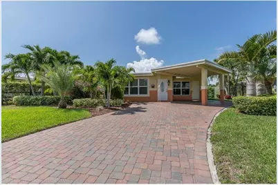 160 SE 12th Street, Pompano Beach, FL 33060 - Photo 1