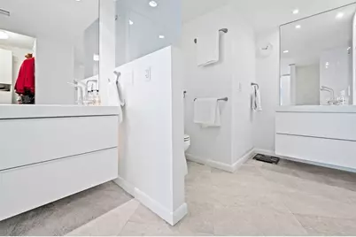 3000 Holiday Drive #1103, Fort Lauderdale, FL 33316 - Photo 19