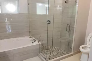 10084 NW 2nd St, Plantation, FL 33324 - Photo 9