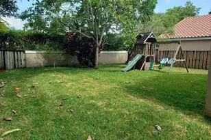 10084 NW 2nd St, Plantation, FL 33324 - Photo 13