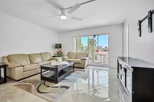 720 Bayshore Dr, Fort Lauderdale, FL 33304 - Photo 1