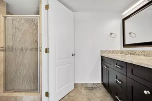 720 Bayshore Dr, Fort Lauderdale, FL 33304 - Photo 9