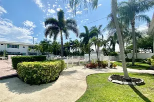 1821 NE 62nd St, Fort Lauderdale, FL 33308 - Photo 17