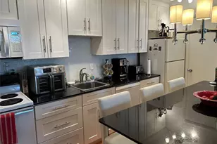 1821 NE 62nd St, Fort Lauderdale, FL 33308 - Photo 3