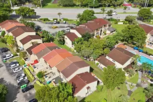 7793 Grande St, Sunrise, FL 33351 - Photo 13