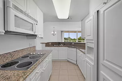 6001 N Ocean Drive #403, Hollywood, FL 33019 - Photo 13