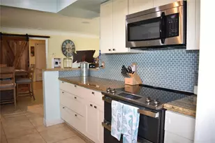 1991 NE 34th St, Lighthouse Point, FL 33064 - Photo 15