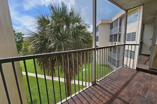 1450 NE 191st St, Miami, FL 33179 - Photo 9