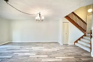 8807 W Sunrise Blvd, Plantation, FL 33322 - Photo 9