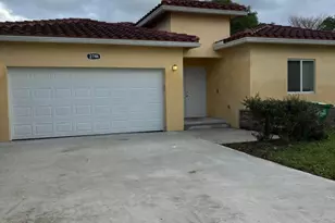 2746 NW 13th Ct, Fort Lauderdale, FL 33311 - Photo 1