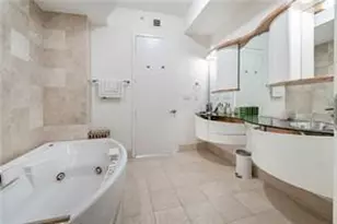 18101 Collins Ave, Sunny Isles Beach, FL 33160 - Photo 21