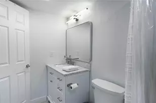 8204 SW 23rd St, North Lauderdale, FL 33068 - Photo 17