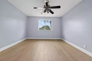 9977 Westview Dr, Pompano Beach, FL 33076 - Photo 33