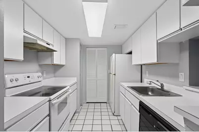 9977 Westview Drive #136, Pompano Beach, FL 33076 - Photo 7