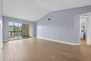 9977 Westview Dr, Pompano Beach, FL 33076 - Photo 15