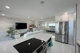 310 S Broadwalk, Hollywood, FL 33019 - Photo 9