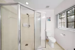 3458 NW 99th Way, Coral Springs, FL 33065 - Photo 23