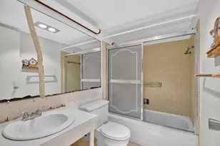 247 Camden K, West Palm Beach, FL 33417 - Photo 11