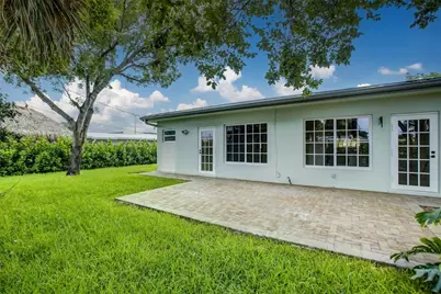 820 NE 23rd Avenue, Pompano Beach, FL 33062 - Photo 35