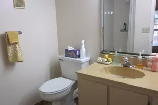 7247 Ashmont Cir, Tamarac, FL 33321 - Photo 19