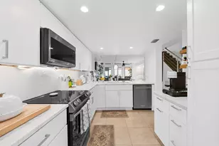 4260 SW 70th Terrace, Davie, FL 33314 - Photo 5