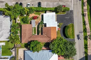 2713 NE 33rd Ave, Fort Lauderdale, FL 33308 - Photo 9