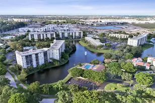 2334 S Cypress Bend Dr, Pompano Beach, FL 33069 - Photo 37