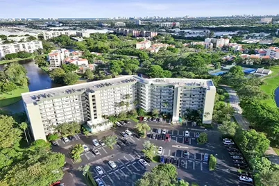 2334 S Cypress Bend Drive #304, Pompano Beach, FL 33069 - Photo 55