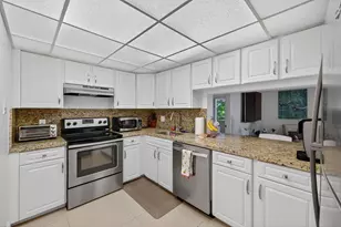 3909 N Ocean Blvd, Fort Lauderdale, FL 33308 - Photo 11