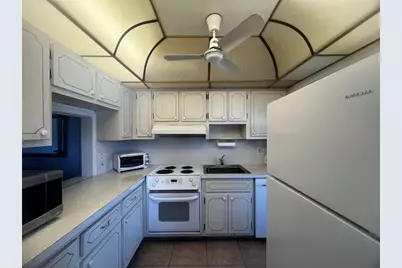 2050 39th Street #209W, Pompano Beach, FL 33064 - Photo 11