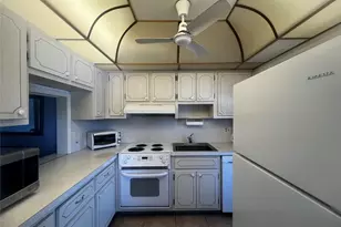 2050 39th St Unit, Lighthouse Point, FL 33064 - Photo 11