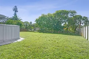 4738 NW 5th St, Plantation, FL 33317 - Photo 7