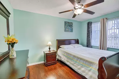 5449 NW 95th Avenue, Sunrise, FL 33351 - Photo 27