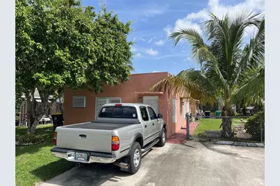 22 SW 11th Street, Dania Beach, FL 33004 - Photo 3