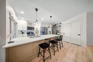 1250 NW Sun Terrace Cir, Port Saint Lucie, FL 34986 - Photo 1