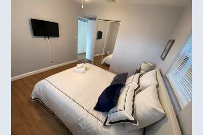 541 NE 58th Court, Fort Lauderdale, FL 33334 - Photo 7