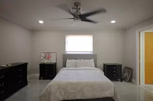 5500 Roosevelt St, Hollywood, FL 33021 - Photo 5