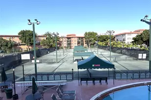 660 Tennis Club Dr, Fort Lauderdale, FL 33311 - Photo 21