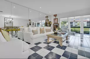 8045 Eastlake Dr, Boca Raton, FL 33433 - Photo 9