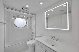 3640 Yacht Club Dr, Aventura, FL 33180 - Photo 19